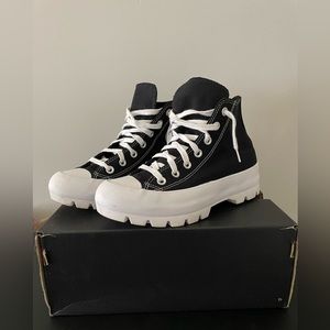 Converse Chuck Taylor All Star Lugged High Top Shoes Size 7